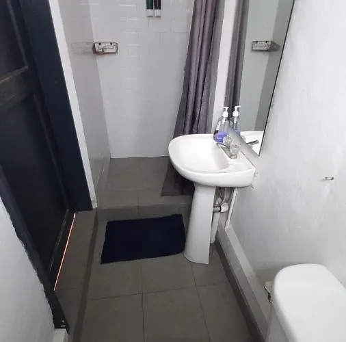 Habitación en casa particular A9 Con Baño Propio Condesa Amsterdam *